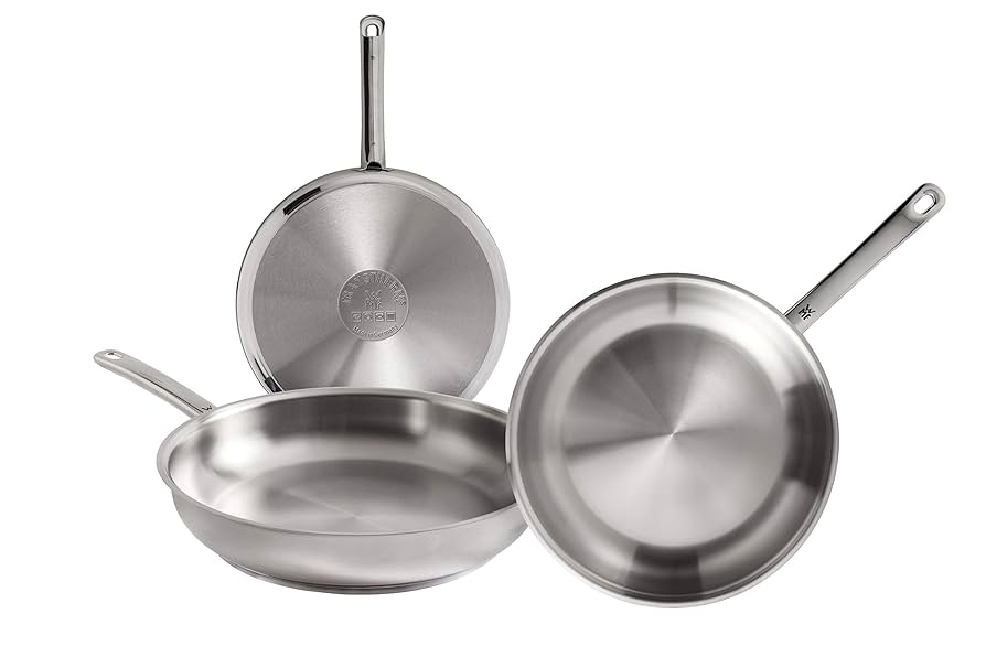 WMF フライパン 28cm Amazon.com: WMF Induction Sauté Pan 28 cm with Lid 5.0 L